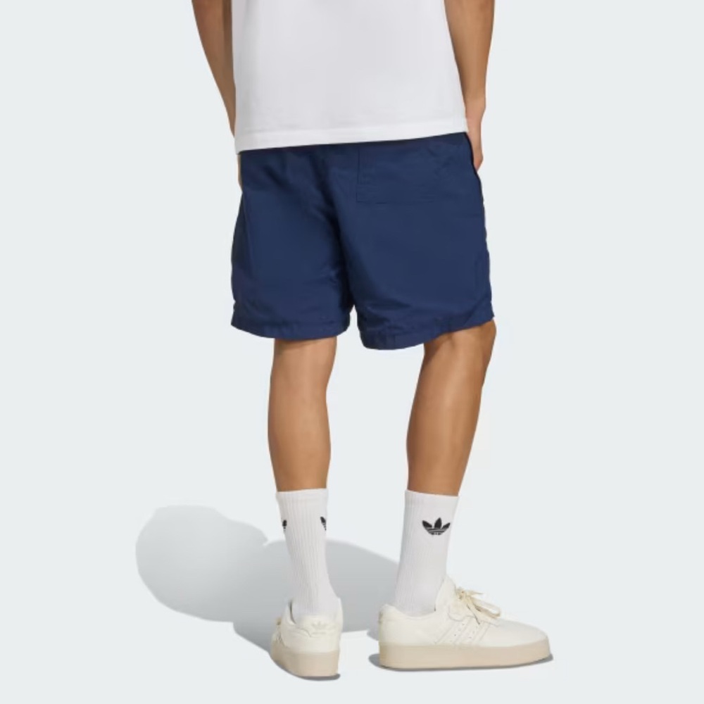 Adidas pull on 7.5” golf shorts, lined, NWT great for all sports